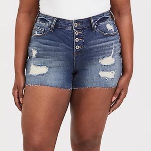 Torrid High-Rise Denim shorts!